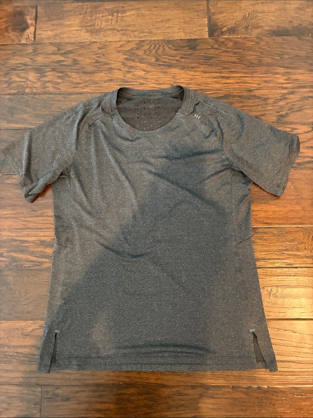 Lululemon tee EUC